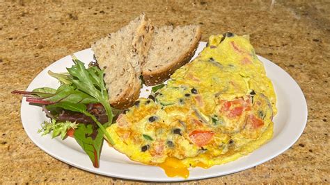 Mediterranean Omelette - Bradley's Cafe