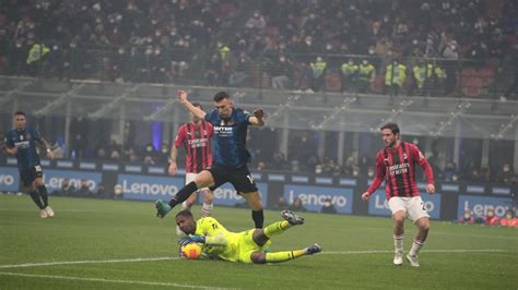 Foto Pertandingan Semifinal Coppa Italia Ac Milan Vs Inter Milan