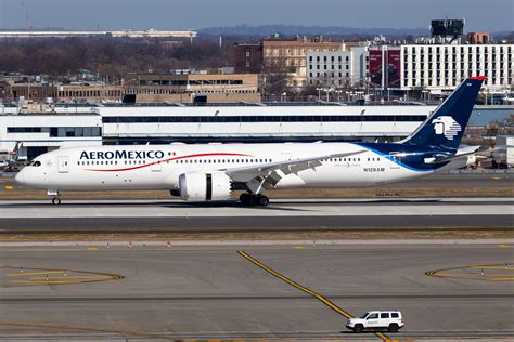 Aeromexico Boeing 787 Diverts To Mexico City While Over Virginia After