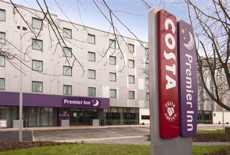 Premier Inn Heathrow Terminal Great Value Airport Hotel