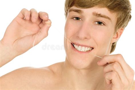 Flossing I Suoi Denti Delluomo Fotografia Stock Immagine Di Giovane