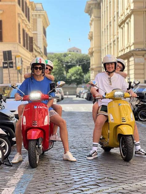 Vespa Tour Rome Vittoria Rent