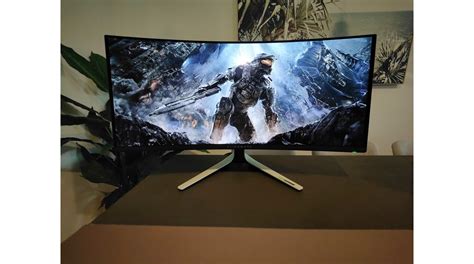 Alienware 34 AW3423DW QD OLED Review Brilliant Punchy Colours In A