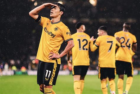 Wolverhampton Avança Por Destaque Da La Liga