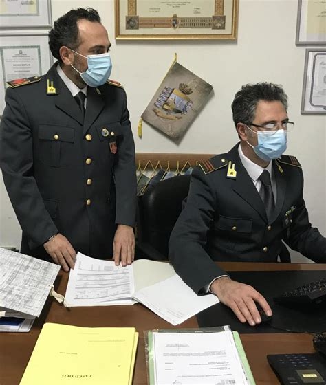 Mezzo Milione Di Fatture False Azienda Nei Guai