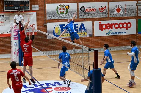 Volley C M Un brillante VBC Mondovì piega Chieri in tre set per la