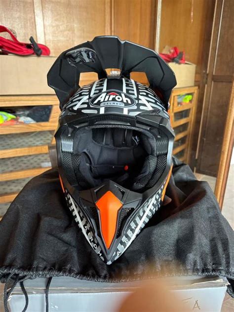 Vendo Casco Airoh Wraap Idol Orange Matte Airoh A Villanova D Asti