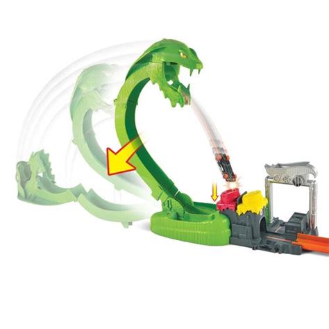 Hot Wheels City Toxic Creatures Toxic Snake Strike Vehicle Ramp Playset
