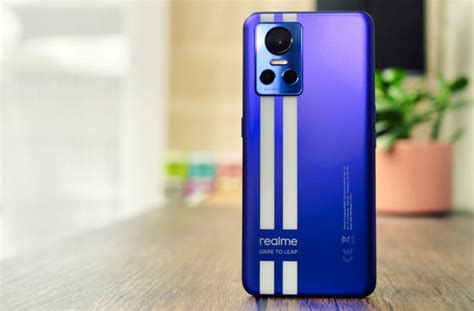 16 Лучших смартфонов с хорошей памятью и батареей – рейтинг 2025 ...