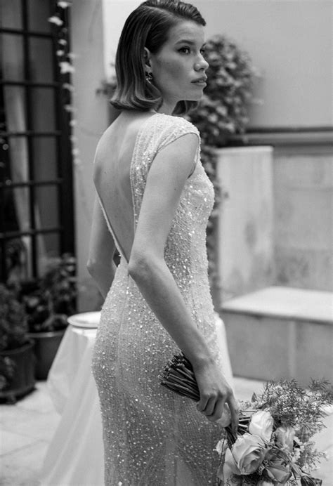 Effortlessly Beautiful: A Parisian Bridal Editorial - WEDVIBES.MEDIA