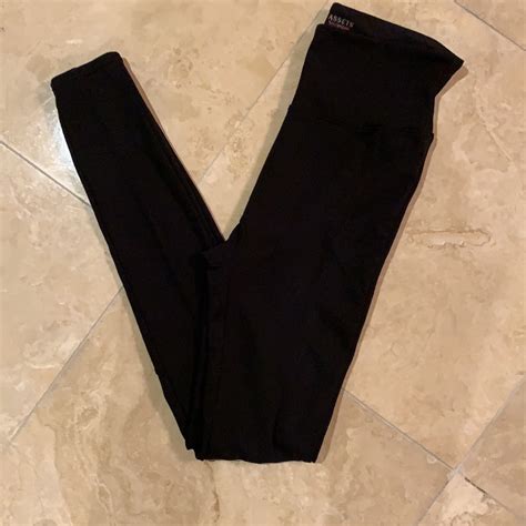 Spanx Assets Red Hot Label Leggings Gem