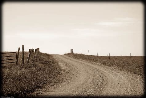 The Old Dirt Road Sunday In The South Pinterest