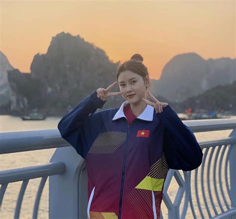 Hot girl đấu kiếm cao 1m75 nhan sắc chẳng kém hoa hậu