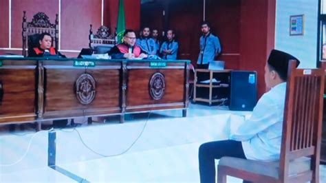 Pelaku Revenge Porn Dijatuhi Hukuman 6 Tahun Penjara