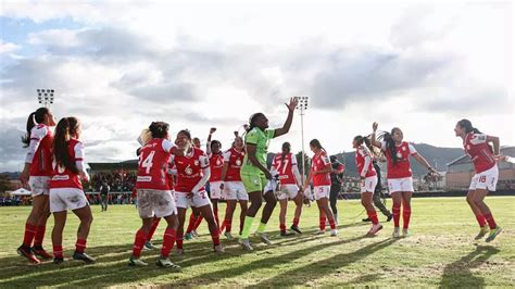 Santa Fe Santa Fe Ruge Las Leonas Clasifican Otra Vez A La Final De