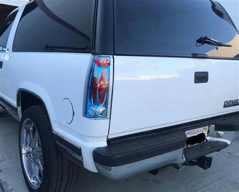 88 98 Chevy Gmc C K C10 Silverado Blazer Tahoe Tail Lights Rear Lamps Blue Pair Ebay