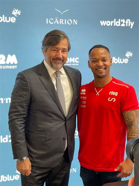 AZUL MARINO VIAJES, del grupo W2M, nuevo patrocinador principal de RAY