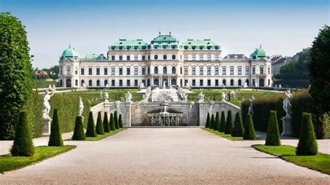 Belvedere Schlossgarten (Belvedere park) - backiee