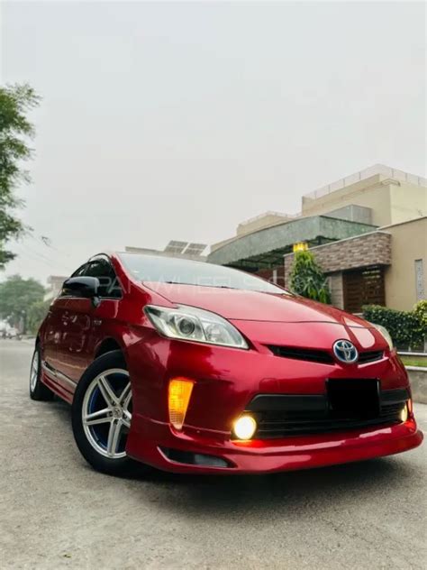 Toyota Prius S LED Edition 1 8 2014 For Sale In Lahore PakWheels