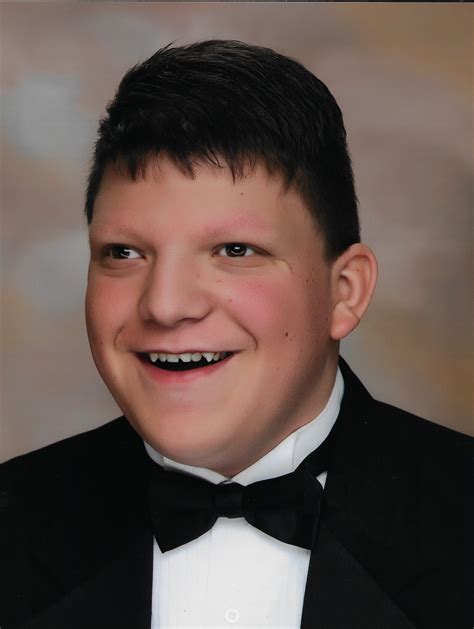 Lucas Dukes Mackey | Tucker Funeral Home