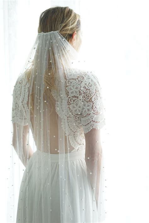 Scattered Pearl Veil Pearl Wedding Bridal Veil White Ivory - Etsy UK