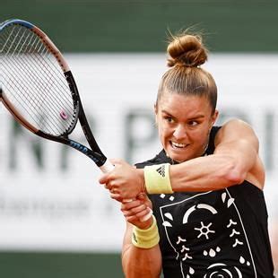 French Open Mitfavoritinnen Maria Sakkari Und Emma Raducanu Scheitern