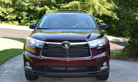 What Can You Expect From 2015 Toyota Highlander The Safest Crossover