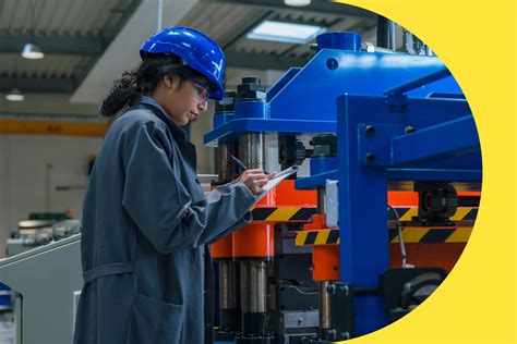 How to Improve Employee Productivity: 7 Strategies | EarnIn 