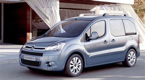 Citroen, Peugeot MPV twins (2008): first official pictures