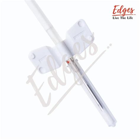 Av Fistula Needle Manufacturer At 23 Pair AV Fistula Needle In