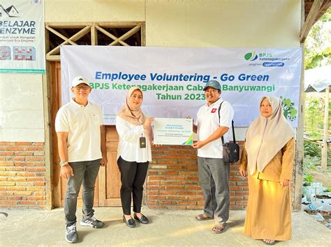 Employee Voluntering Go Green BPJS Ketenagakerjaan Kantor Cabang