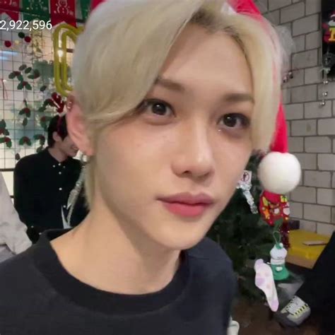 felix skz icon | Felix stray kids, Felix, Beautiful boys