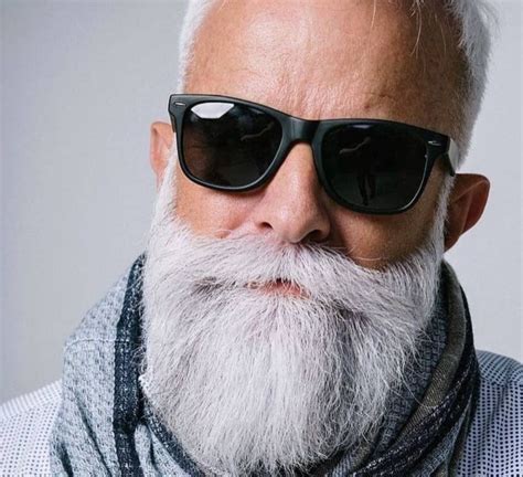 Modelos de Barba Lenhador Curta Degradê e Inspirações