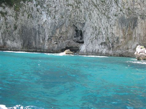 Capri, Italy | Favorite places, Outdoor, Italy