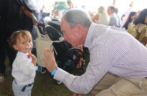 Just a Nice Photo: Mike Bloomberg High-Fives His Grandson | Who2