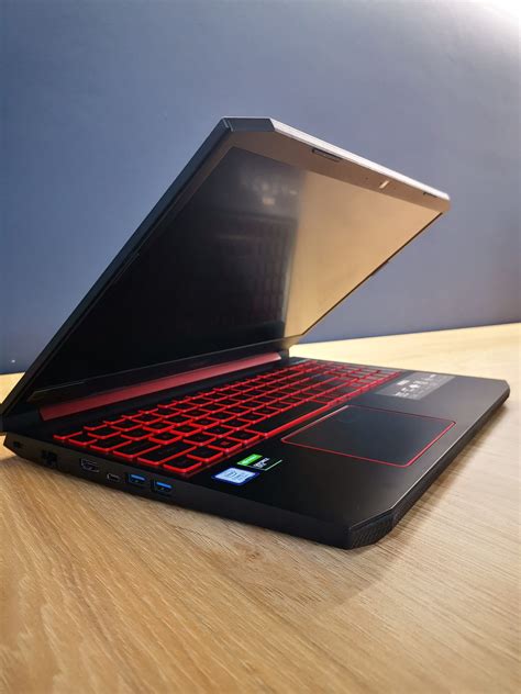 Acer Nitro 5 Vs Acer Predator Helios 300 Recenzja Niezwykłego Starcia Geex