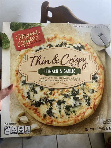 Mama Cozzis Spinach And Garlic Pizza From Aldis Rfrozendinners