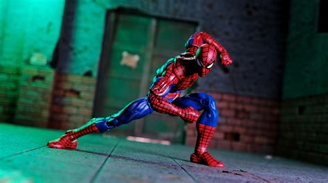 Marvel Legends Spider Man Poses