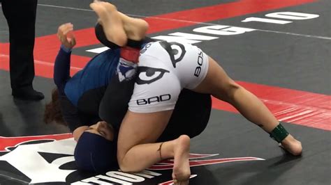 Awesome Jiu Jitsu Match Girls Grappling Wrestling •