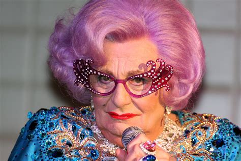 Dame Edna An Intimate Night With Dame Edna New Jenny Crai Flickr