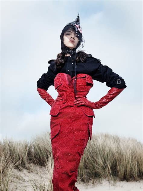 Red and Black Fashion Looks for Every Season