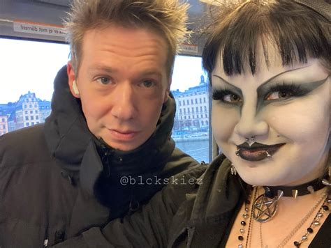 I met the man, the myth, the legend! I met Tobias Forge on the subway omw to school a week or so