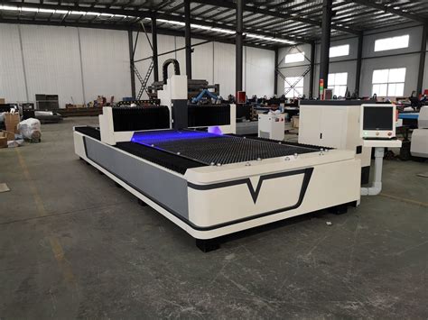 3015 Stainless Steel Fiber Laser Cutting Machine For Sale With Good Price