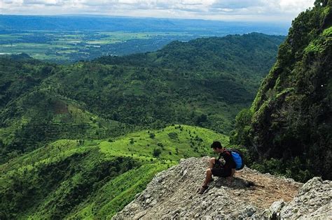 Cliff Adventure Above Hiking Chiang Rai Dawn Destination Extreme