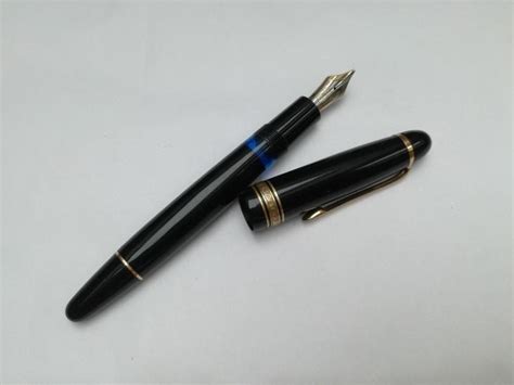 Luxusn Star Pln C Pero Montblanc Masterpiece Zlat Hrot Aukro