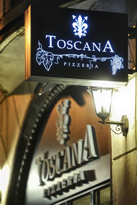 Pizzeria Toscana Jedzenie Na Dow Z Siemianowice L Skie