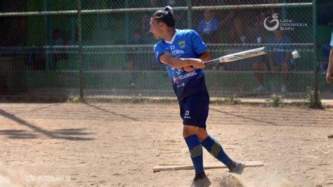 Softball Jadi Pilihan Robert Alberts Variasikan Latihan Skuat Maung