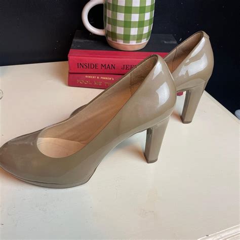 Like New Heel Leather Nude Pumps Super Classy Depop