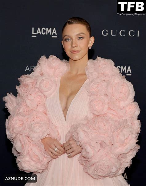 Sydney Sweeney Sexy Seen Flaunting Her Hot Cleavage At The Annual LACMA Art And Film Gala In Los