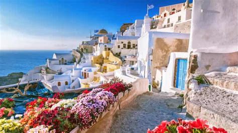 Self-Guided Tour of Oia, Greece | Port Adventures | Disney Cruise Line